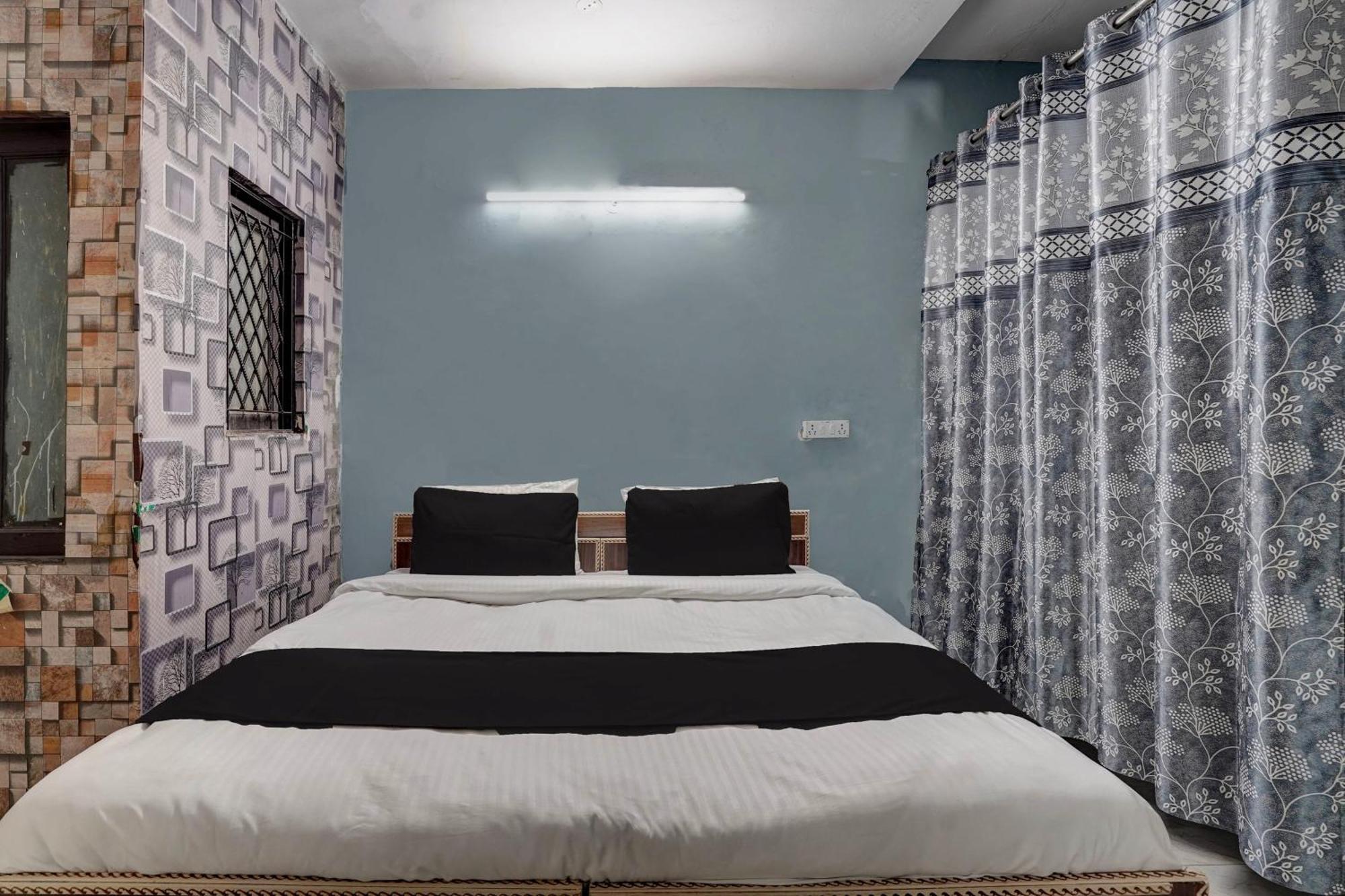 Hotel O Peaceful Paradise New Delhi